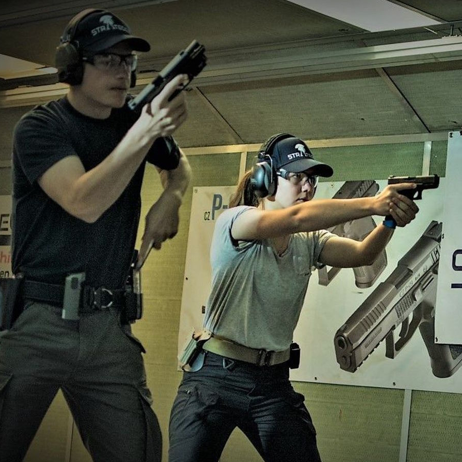 Strategem, Heino Weiß, Schiessausbildung, Pistole, Schießstand, Selbstverteidigung, Glock17, Höchst Strategem, Heino Weiß, Schiessausbildung, Pistole, Schießstand, Selbstverteidigung, Glock17, Höchst