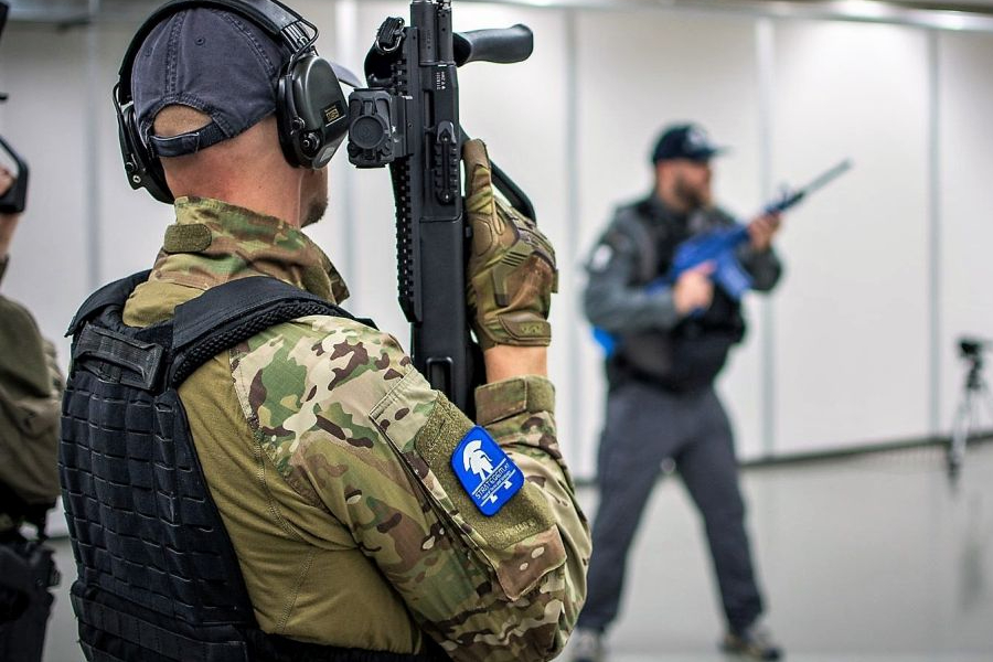 Heino Weiß, Strategem, Sicherheit, Schiessausbildung, Waffe, Steyr AUG, Gewehr, Pistole, Ausbildung, Carbine, Instructor, Trainer, Höchst Heino Weiß, Strategem, Sicherheit, Schiessausbildung, Waffe, Steyr AUG, Gewehr, Pistole, Ausbildung, Carbine, Instructor, Trainer, Höchst